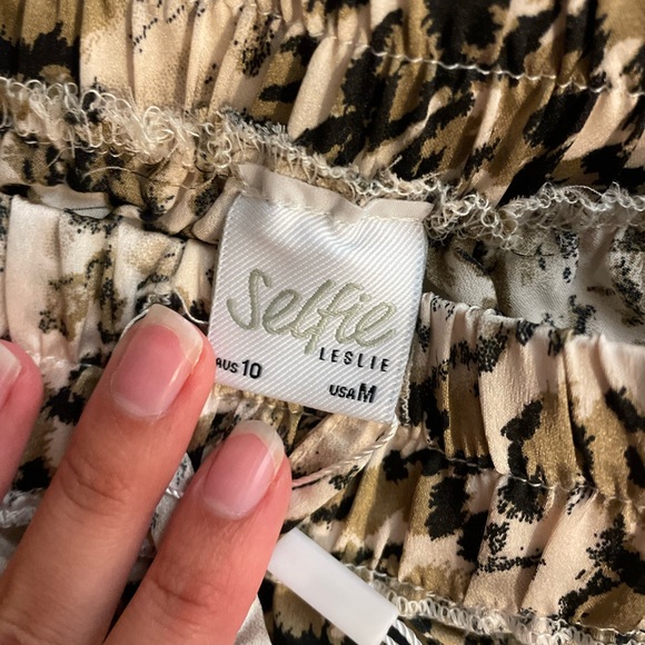 NWT Mini cheetah Skirt - Picture 3 of 3